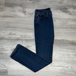 Lucky Brand ✨ Dark Wash  “Sweet & Straight” Jean Sz 0